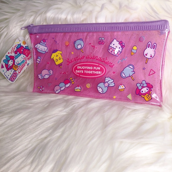 BNWT Sanrio Pink Glittery Pencil Pouch - Picture 1 of 4